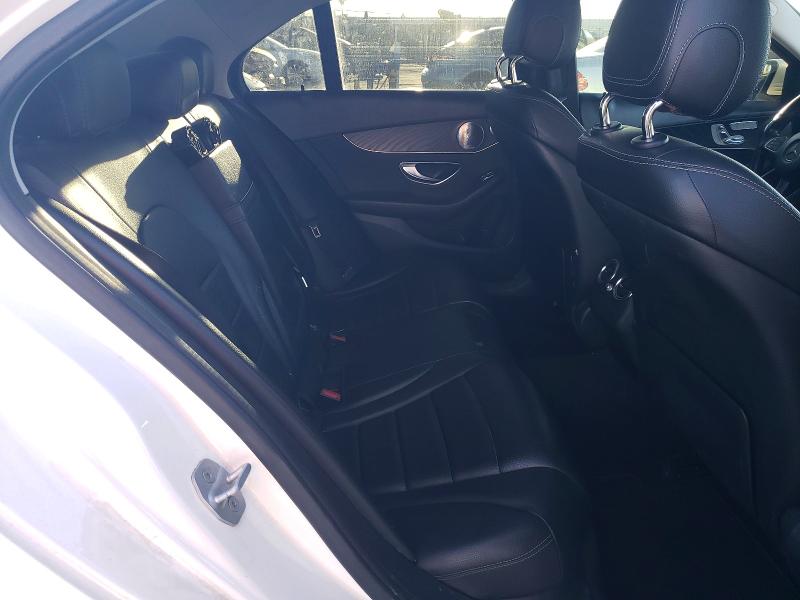 Photo 10 from auction – 2016 MERCEDES-BENZ C with VIN 55SWF4HB1GU152269
