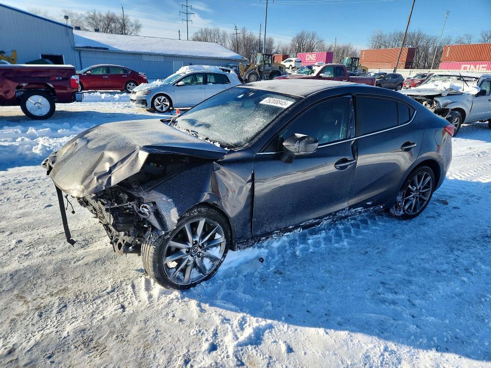 MAZDA 3 2018 with VIN 3MZBN1W31JM163057 - Photo from auction