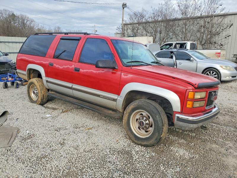 Photo 4 from auction – 1997 GMC SUBURBAN with VIN 1GKGK26J0VJ742201