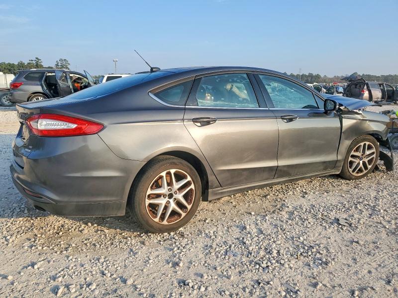 Photo 3 from auction – 2016 FORD FUSION SE with VIN 3FA6P0HD7GR354241