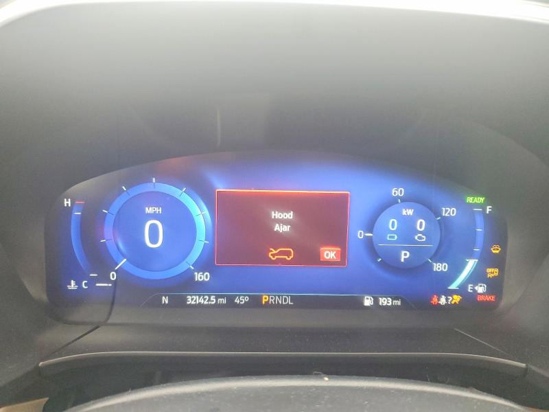Photo 9 from auction – 2020 FORD ESCAPE TIT with VIN 1FMCU9DZ8LUA62818