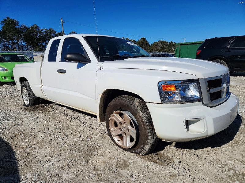 Photo 4 from auction – 2011 DODGE DAKOTA SLT with VIN 1D7RE3BK6BS636198