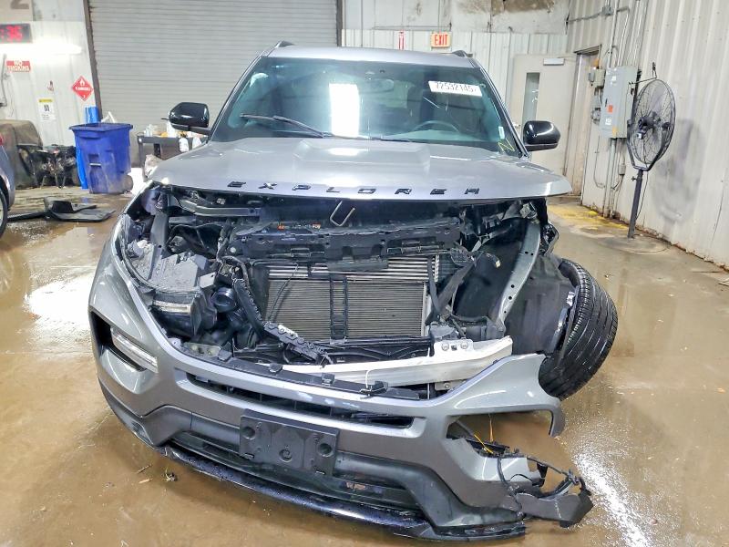 Photo 5 from auction – 2023 FORD EXPLORER with VIN 1FMSK8KH1PGC05554