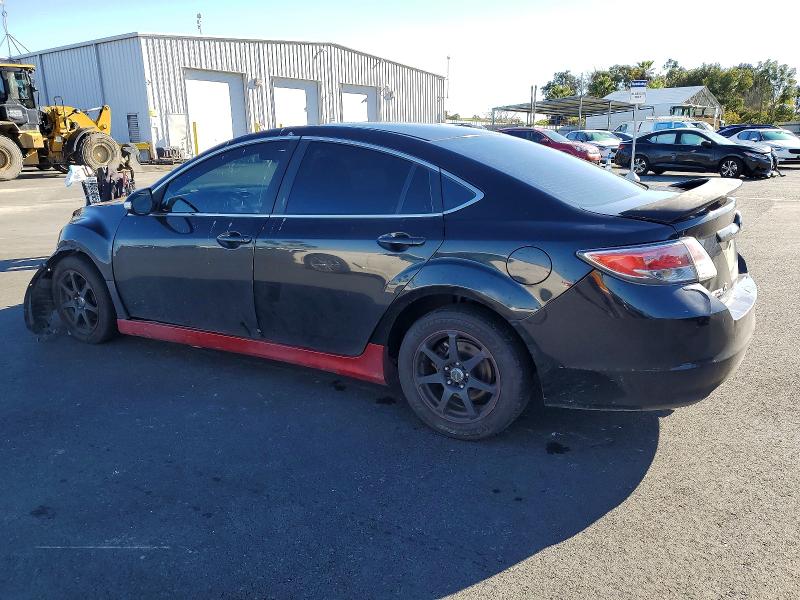 Photo 2 from auction – 2011 MAZDA 6 I with VIN 1YVHZ8CH0B5M27879