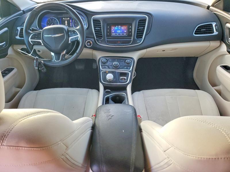 Photo 8 from auction – 2015 CHRYSLER 200 with VIN 1C3CCCABXFN553938
