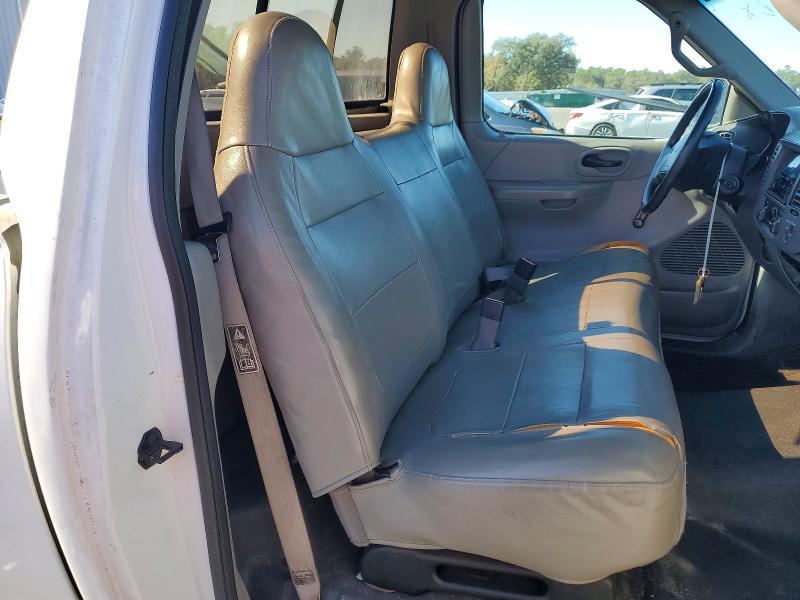 صورة رقم 10 من المزاد - 2001 FORD F150 مع VIN 1FTRF17W01NB32282