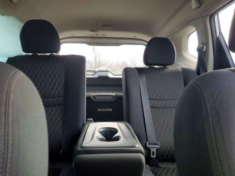 Photo 10 from auction – 2018 NISSAN ROGUE S with VIN 5N1AT2MT9JC770866