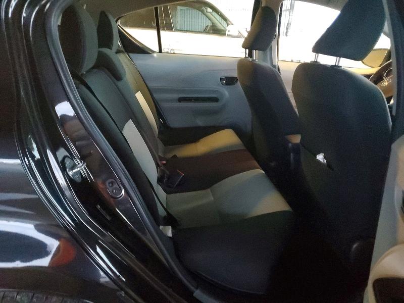 Photo 10 from auction – 2012 TOYOTA PRIUS C with VIN JTDKDTB37C1030231