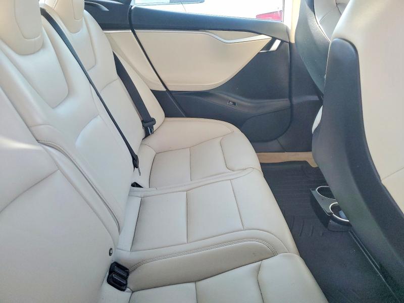 Photo 10 from auction – 2017 TESLA MODEL S with VIN 5YJSA1E28HF231540
