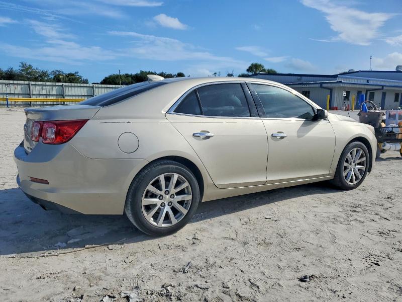 Photo 3 from auction – 2015 CHEVROLET MALIBU with VIN 1G11F5SLXFF299325