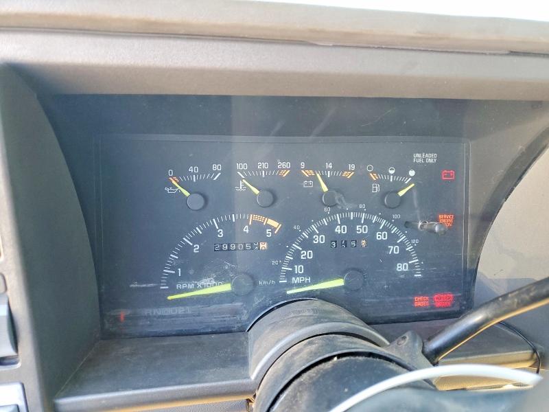 Photo 9 from auction – 1994 CHEVROLET GMT-400 C1 with VIN 2GCEC19H6R1135478