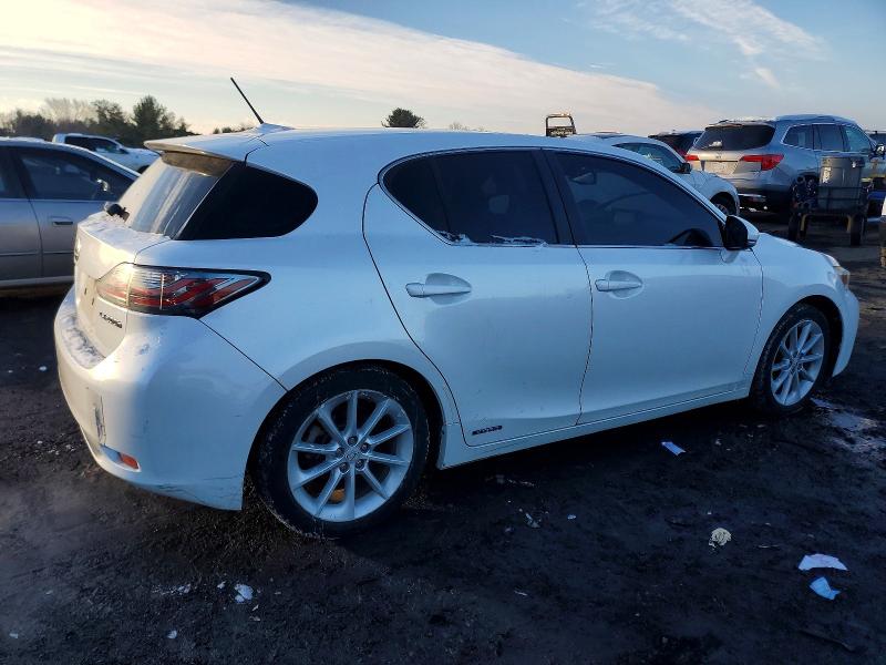 Photo 3 from auction – 2012 LEXUS CT 200 with VIN JTHKD5BH4C2063624