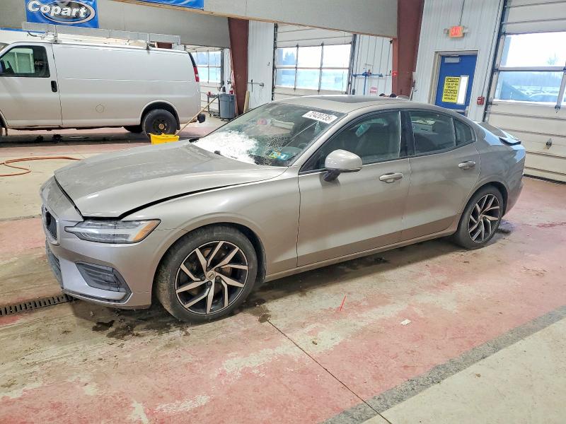 VOLVO S60 T6 MOM 2019 with VIN 7JRA22TK2KG005736 - Photo from auction