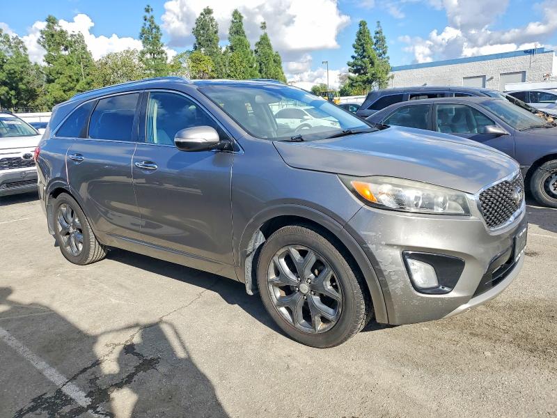 Photo 4 from auction – 2016 KIA SORENTO with VIN 5XYPK4A5XGG071060