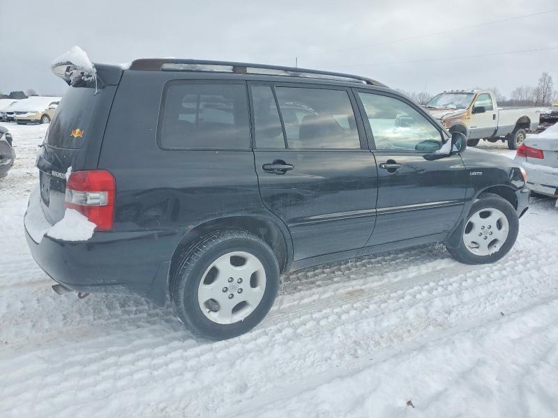 Photo 3 from auction – 2004 TOYOTA HIGHLANDER with VIN JTEEP21A040045588