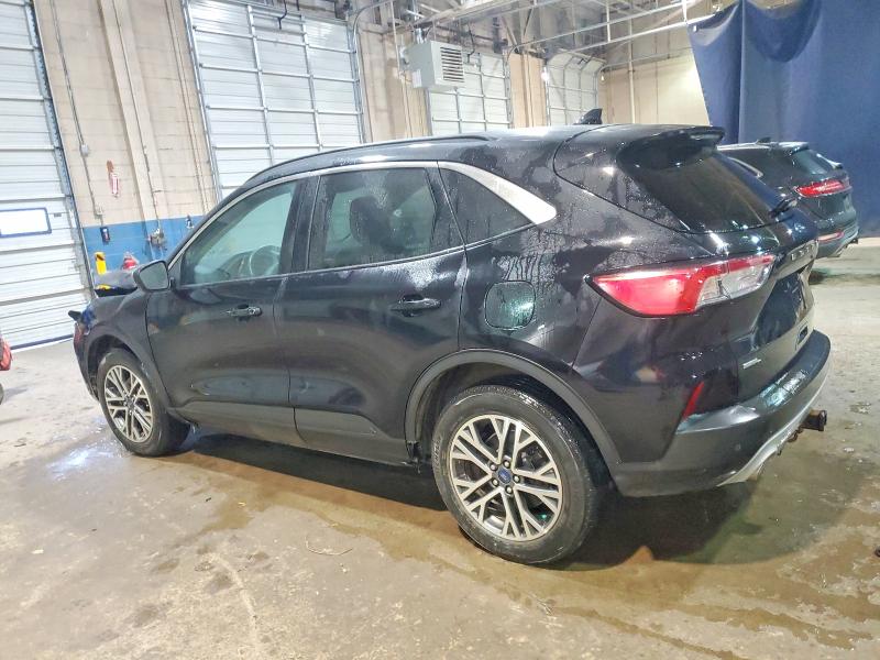 Photo 2 from auction – 2020 FORD ESCAPE with VIN 1FMCU9H90LUA83687