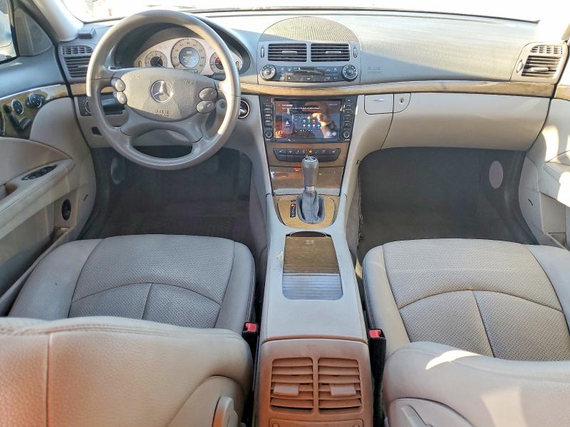 Photo 8 from auction – 2007 MERCEDES-BENZ E with VIN WDBUF56X77B109392