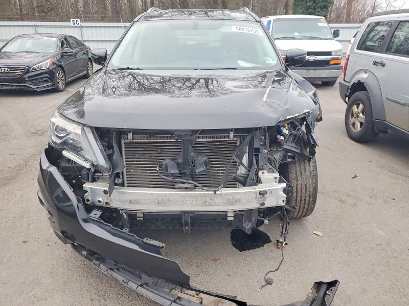 Photo 5 from auction – 2017 NISSAN PATHFINDER with VIN 5N1DR2MMXHC661699