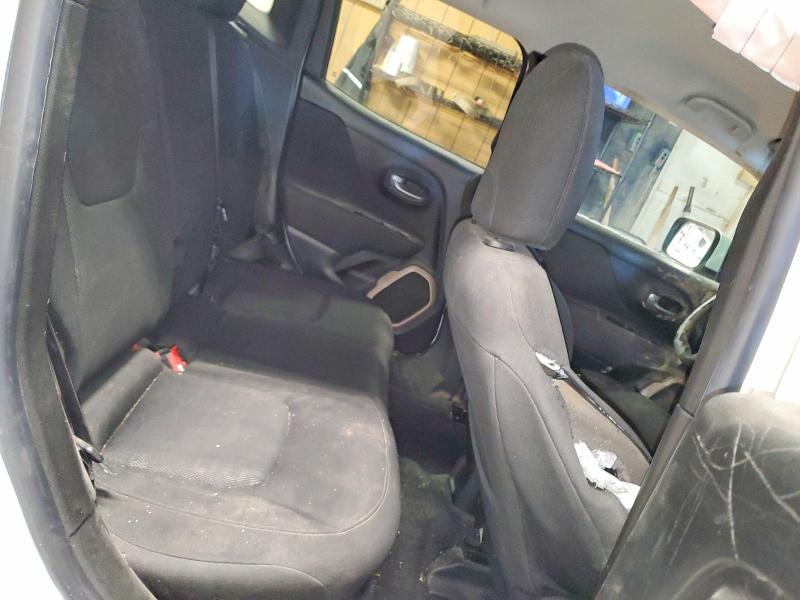 Photo 10 from auction – 2016 JEEP RENEGADE L with VIN ZACCJBBT7GPD88538