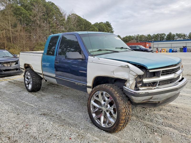 Photo 4 from auction – 1997 CHEVROLET GMT-400 C1 with VIN 2GCEC19R8V1171529