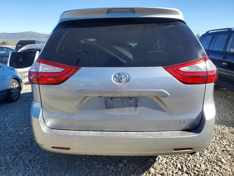 Photo 6 from auction – 2017 TOYOTA SIENNA with VIN 5TDKZ3DC6HS833525