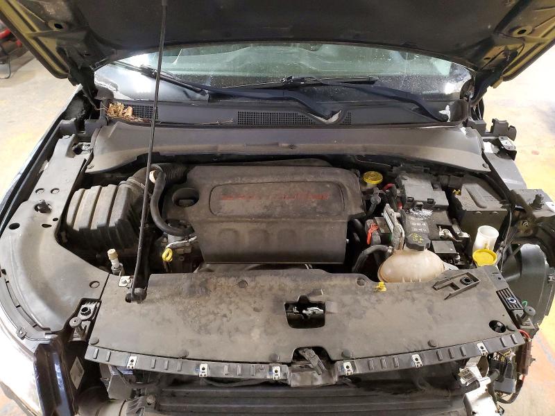 Photo 11 from auction – 2018 JEEP COMPASS LA with VIN 3C4NJCBB5JT140293