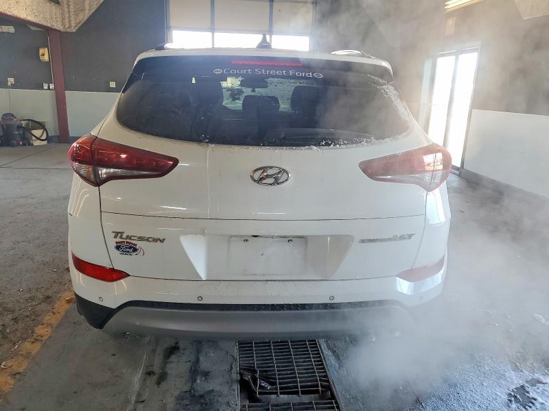 Photo 6 from auction – 2017 HYUNDAI TUCSON LIM with VIN KM8J33A29HU593709