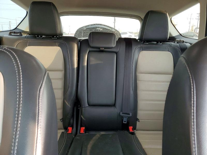 Photo 10 from auction – 2019 FORD ESCAPE SEL with VIN 1FMCU0HD4KUB58194