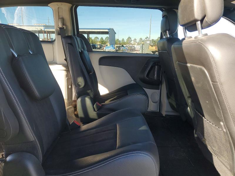 Foto 11 de la subasta – 2019 DODGE GRAND CARA con VIN 2C4RDGCG0KR754294