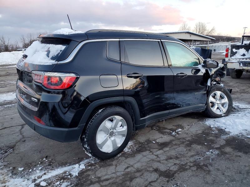 Photo 3 from auction – 2020 JEEP COMPASS with VIN 3C4NJDBB9LT217157