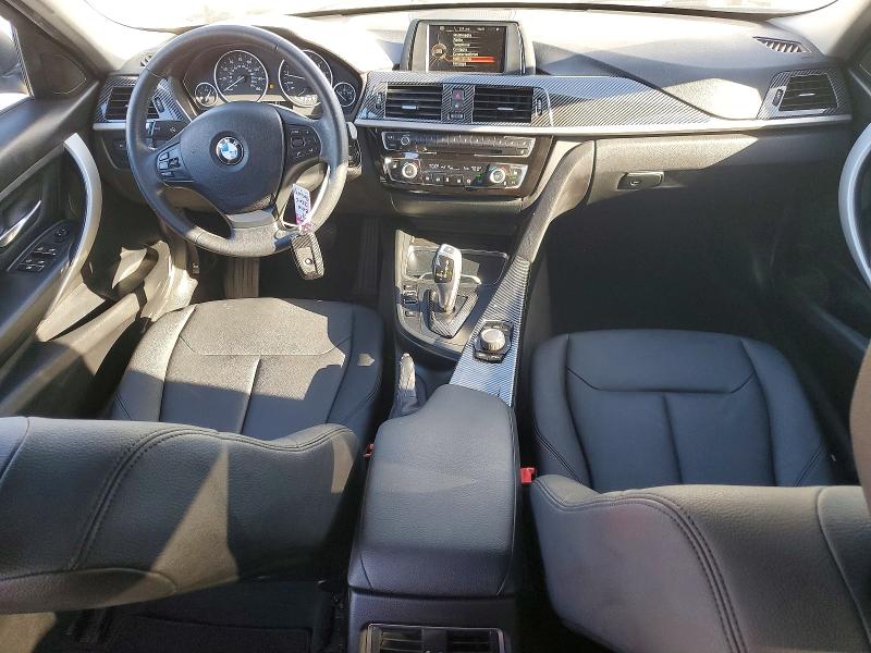Photo 8 from auction – 2017 BMW 320 with VIN WBA8E1G34HNU17384