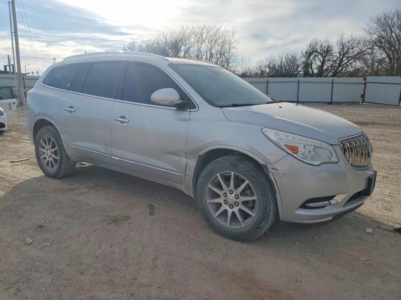 Photo 4 from auction – 2017 BUICK ENCLAVE with VIN 5GAKRBKD8HJ348310