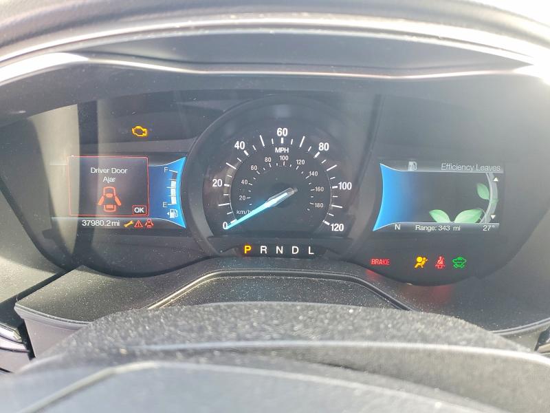 Photo 9 from auction – 2020 FORD FUSION SE with VIN 3FA6P0LU9LR183381