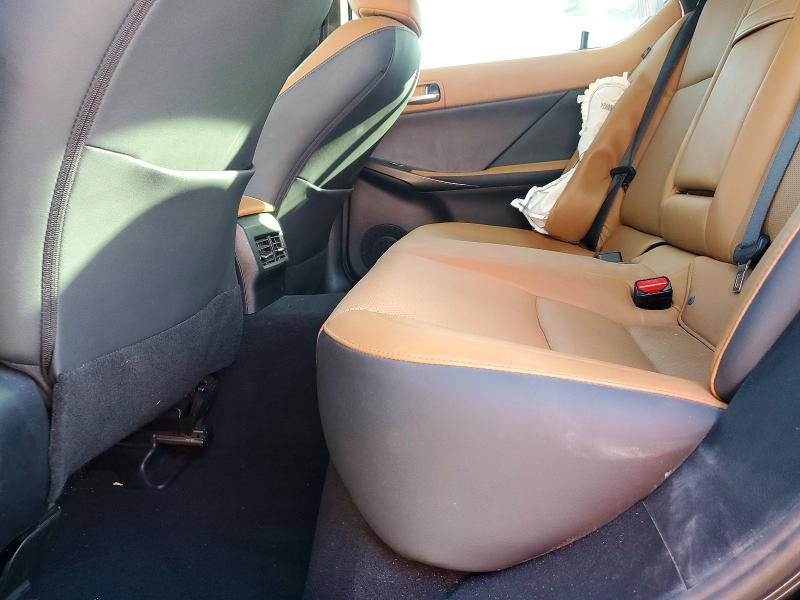 Photo 10 from auction – 2021 LEXUS IS 300 with VIN JTHCA1D27M5115889