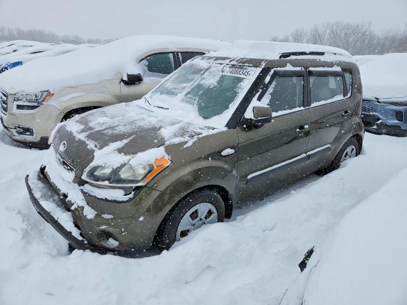 KIA SOUL 2013 with VIN KNDJT2A54D7528929 - Photo from auction