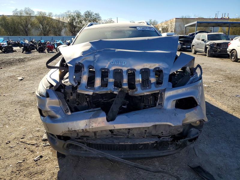 Photo 5 from auction – 2016 JEEP CHEROKEE L with VIN 1C4PJLCB3GW260135