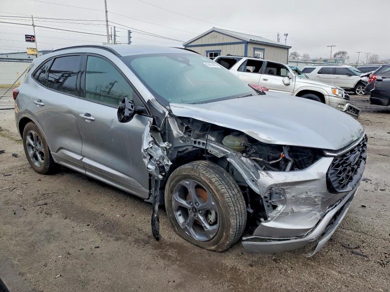 Photo 4 from auction – 2023 FORD ESCAPE ST with VIN 1FMCU0MN2PUA42112