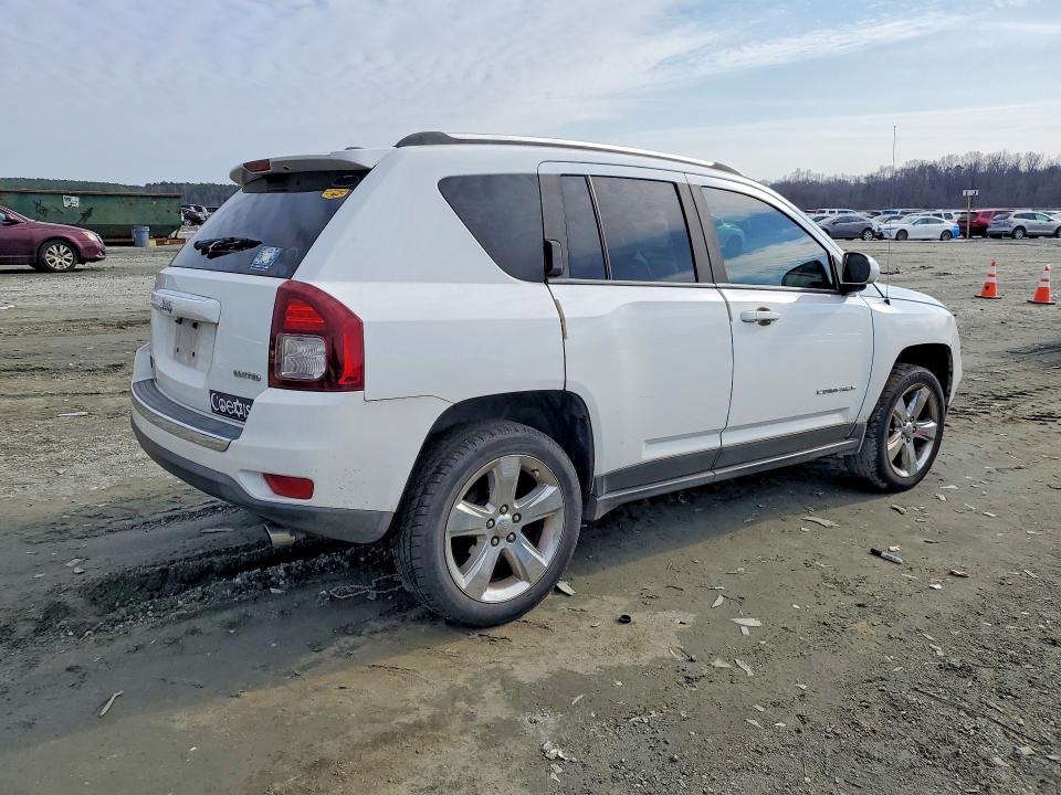 Photo 3 from auction – 2014 JEEP COMPASS LI with VIN 1C4NJCCB0ED662940