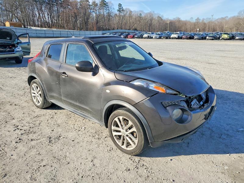 Photo 4 from auction – 2012 NISSAN JUKE with VIN JN8AF5MR2CT115215