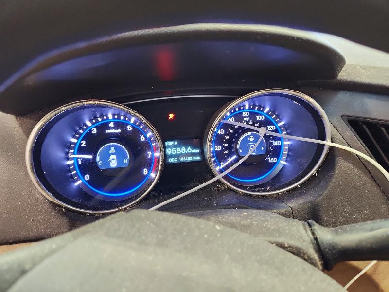 Photo 9 from auction – 2012 HYUNDAI SONATA GLS with VIN 5NPEB4AC8CH502276