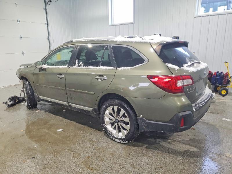 Photo 2 from auction – 2018 SUBARU OUTBACK with VIN 4S4BSATC5J3312650