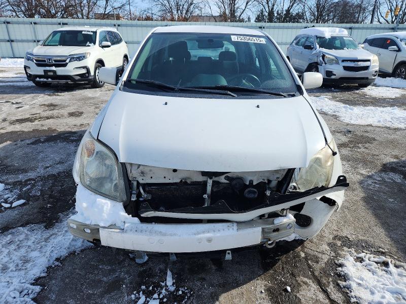 Photo 5 from auction – 2005 TOYOTA SCION XA with VIN JTKKT624250129473