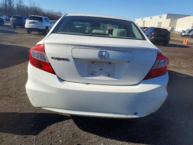 Photo 6 from auction – 2012 HONDA CIVIC LX with VIN 2HGFB2F51CH563417