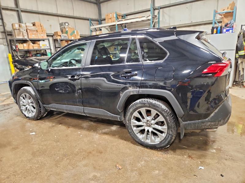 Photo 2 from auction – 2023 TOYOTA RAV4 with VIN 2T3R1RFV0PC342566