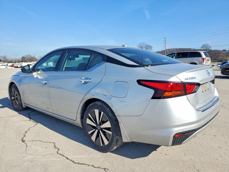 Photo 2 from auction – 2021 NISSAN ALTIMA with VIN 1N4BL4DVXMN395025
