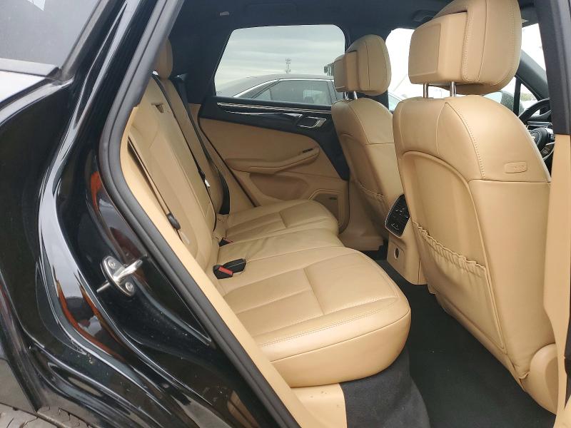 Photo 10 from auction – 2017 PORSCHE MACAN with VIN WP1AA2A51HLB07459