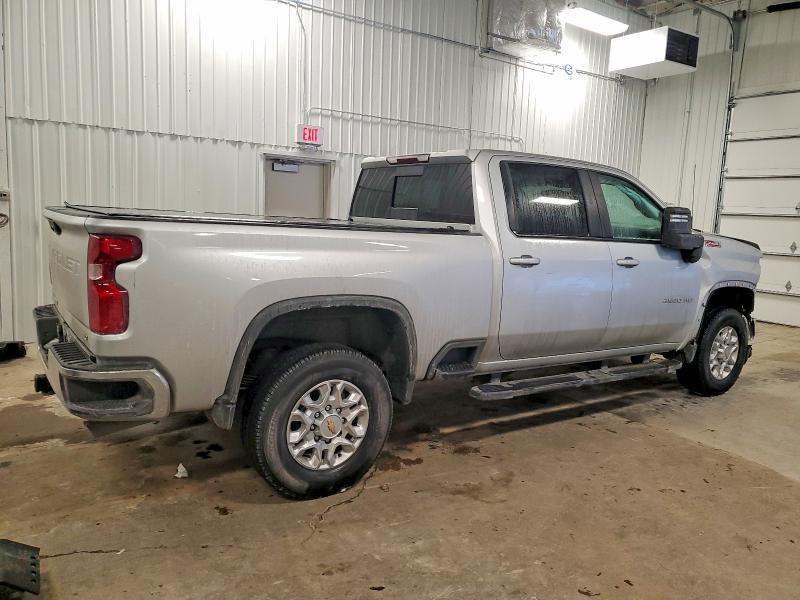 Photo 3 from auction – 2022 CHEVROLET SILVERADO with VIN 1GC4YNE70NF176970