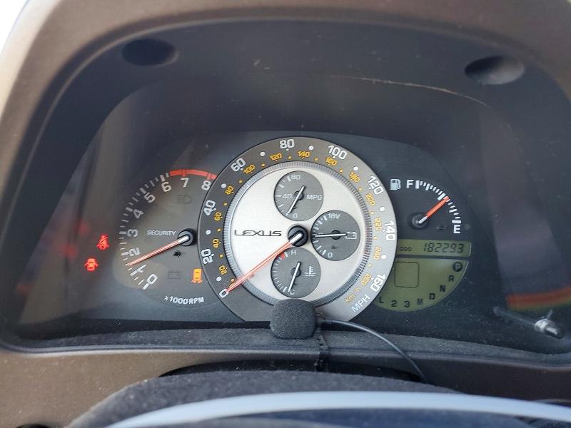Photo 9 from auction – 2001 LEXUS IS 300 with VIN JTHBD182310015259