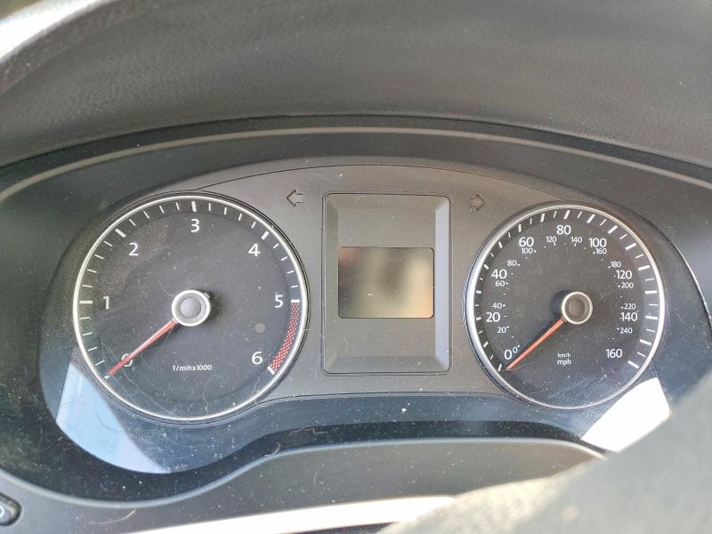 Photo 9 from auction – 2014 VOLKSWAGEN JETTA with VIN 3VWLL7AJ7EM319174