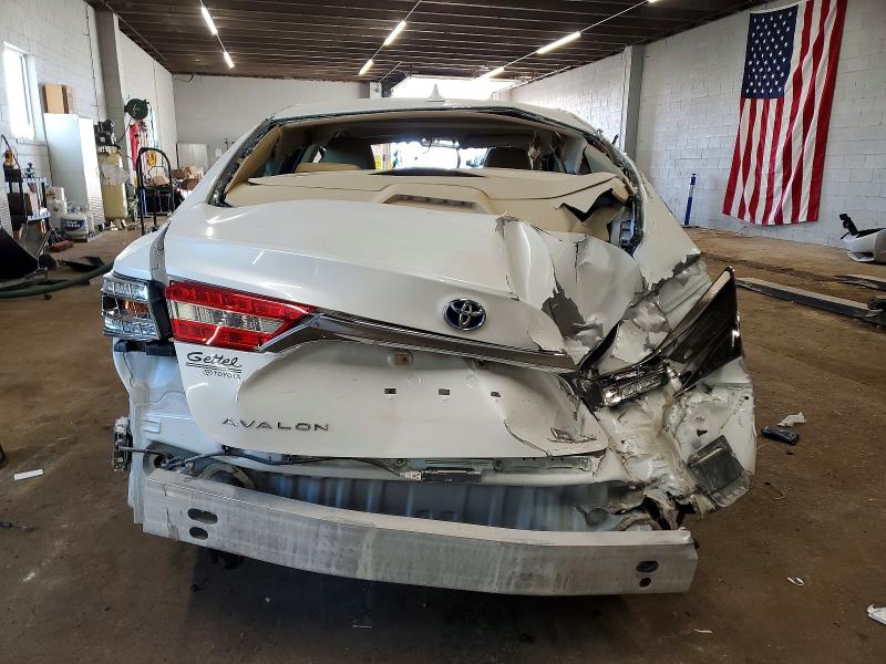 Photo 6 from auction – 2016 TOYOTA AVALON HYB with VIN 4T1BD1EB3GU054985